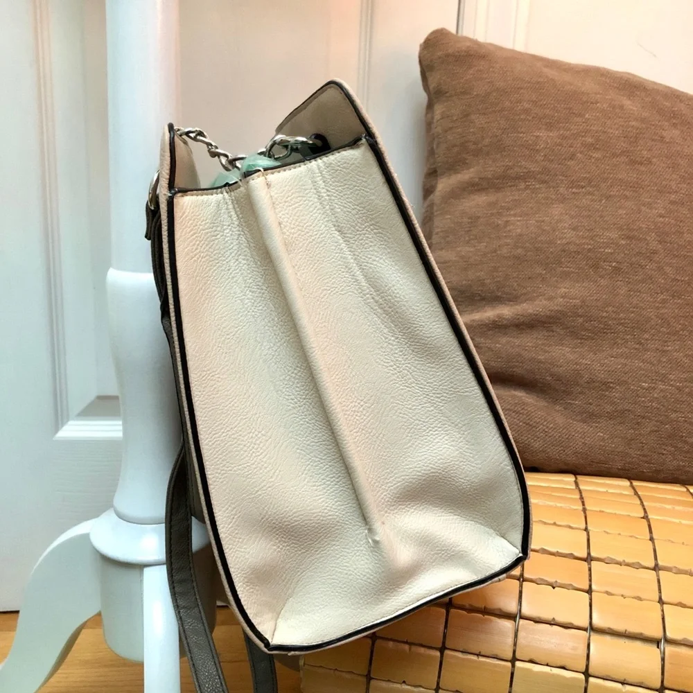 Nine West Satchel - Picture 3 of 9